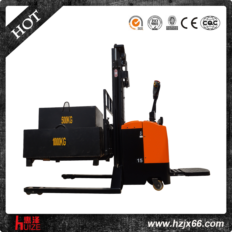 新款全電動(dòng)堆高車(chē)寬腿 (1) 新款全電動(dòng)堆高車(chē)寬腿 (1)